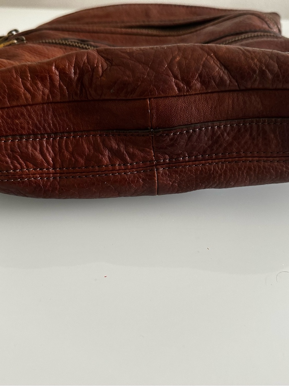 Fossil Brown/Burgandy Leather Crossbody Bag with Front Zip Pockets - Picture 8 of 12